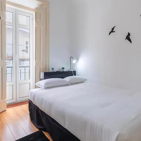 Apartamento Arroios Base - 2br & Workspace By Lovelystay Lisboa